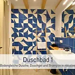 Apartment Landloft Linum - Ausgebaute Scheune Mit Aussicht, Naturpool, Kamin, Sauna, Luxusausbau, Handverlesene Midcentury Moebel & Kunst Fehrbellin