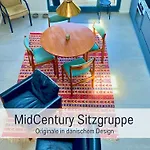 Apartment Landloft Linum - Ausgebaute Scheune Mit Aussicht, Naturpool, Kamin, Sauna, Luxusausbau, Handverlesene Midcentury Moebel & Kunst Fehrbellin