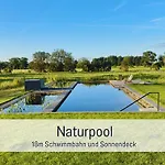 Landloft Linum - Ausgebaute Scheune Mit Aussicht, Naturpool, Kamin, Sauna, Luxusausbau, Handverlesene Midcentury Möbel&kunst Apartment