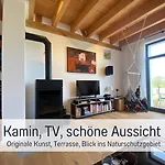 Landloft Linum - Ausgebaute Scheune Mit Aussicht, Naturpool, Kamin, Sauna, Luxusausbau, Handverlesene Midcentury Möbel&kunst *