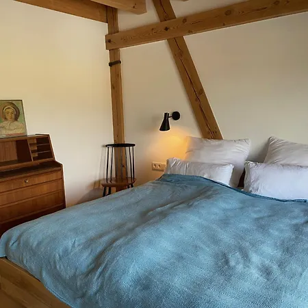 דירה Landloft Linum - Ausgebaute Scheune Mit Aussicht, Naturpool, Kamin, Sauna, Luxusausbau, Handverlesene Midcentury Moebel & Kunst