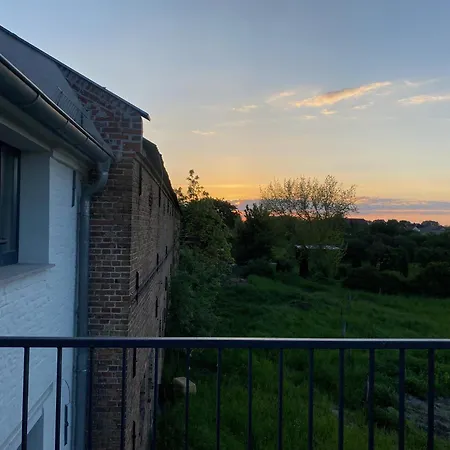 Landloft Linum - Ausgebaute Scheune Mit Aussicht, Naturpool, Kamin, Sauna, Luxusausbau, Handverlesene Midcentury Moebel & Kunst Appartement *