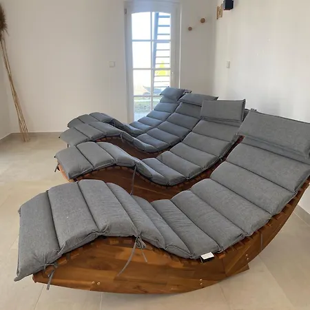 Apartment Landloft Linum - Ausgebaute Scheune Mit Blick Ins Vogelschutzgebiet, Kamin, Luxusausbau, Handverlesene Midcentury Moebel & Kunst Fehrbellin