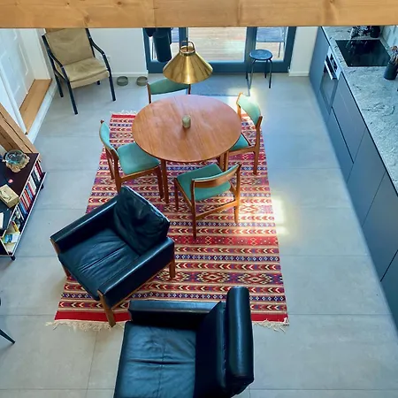 Landloft Linum - Ausgebaute Scheune Mit Blick Ins Vogelschutzgebiet, Kamin, Luxusausbau, Handverlesene Midcentury Moebel & Kunst *