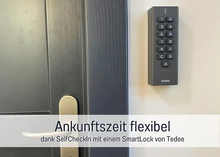 Landloft Linum - Ausgebaute Scheune Mit Aussicht, Naturpool, Kamin, Sauna, Luxusausbau, Handverlesene Midcentury Moebel & Kunst Apartmán *