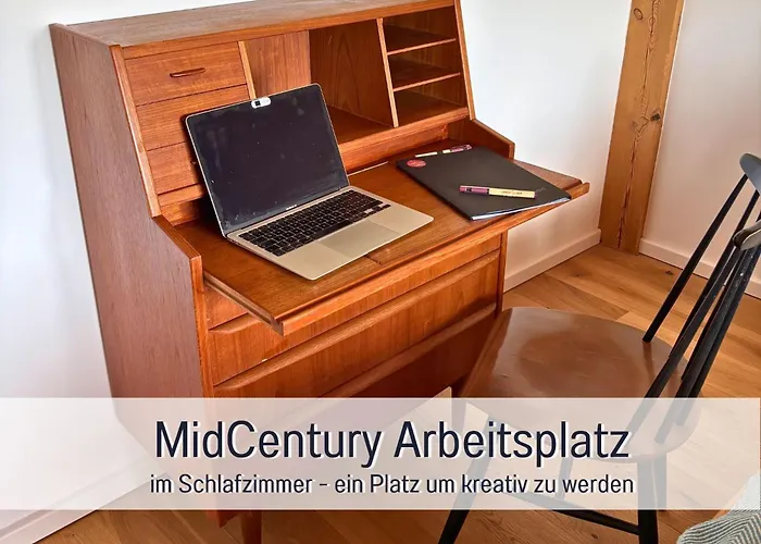 Landloft Linum - Ausgebaute Scheune Mit Aussicht, Naturpool, Kamin, Sauna, Luxusausbau, Handverlesene Midcentury Moebel & Kunst Fehrbellin